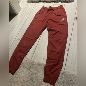 Perfect condition burnt orange nike sweatpants size XS
